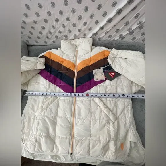 NWT FP Movement x Hatch Printed Puffer Jacket size Medium maternity - Picture 6 of 15